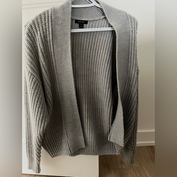 Grey cardigan, never worn - Picture 1 of 1